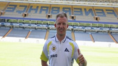dirk kuyt kimdir dirk kuyt kac yasinda nereli BrKZvWc7