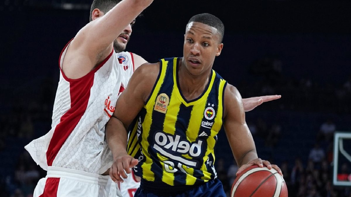 Fenerbahçe Beko, ABD'li basketbolcu Devon Hall ile yollarını ayırdı 8 fenerbahce beko abdli basketbolcu devon hall ile yollarini ayirdi WK39l4NW