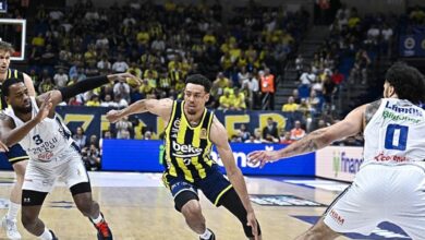 fenerbahce beko meskeninde anadolu efesi maglup etti DwD2pFv9