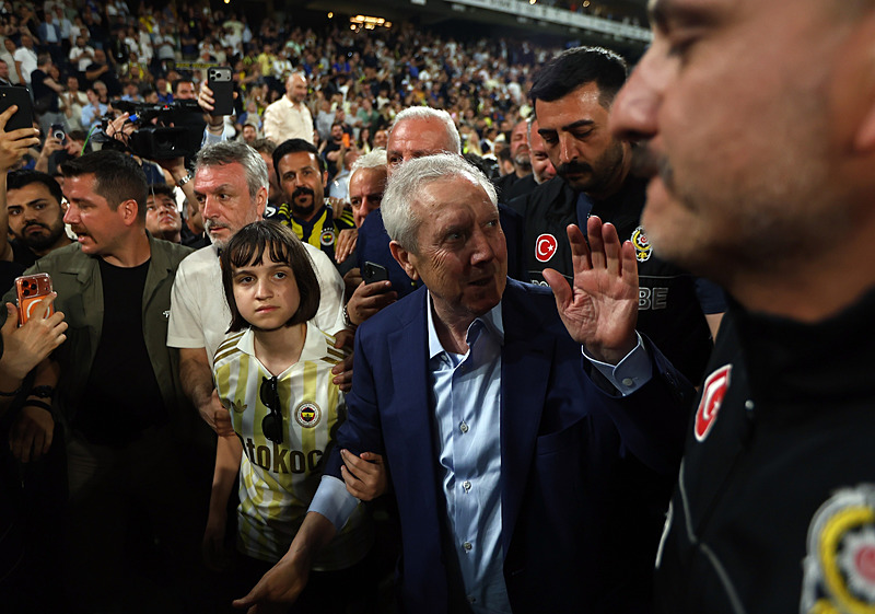 fenerbahce transfer haberi aziz yildirimdan flas hakan calhanoglu hamlesi 2 SOpTf4MY