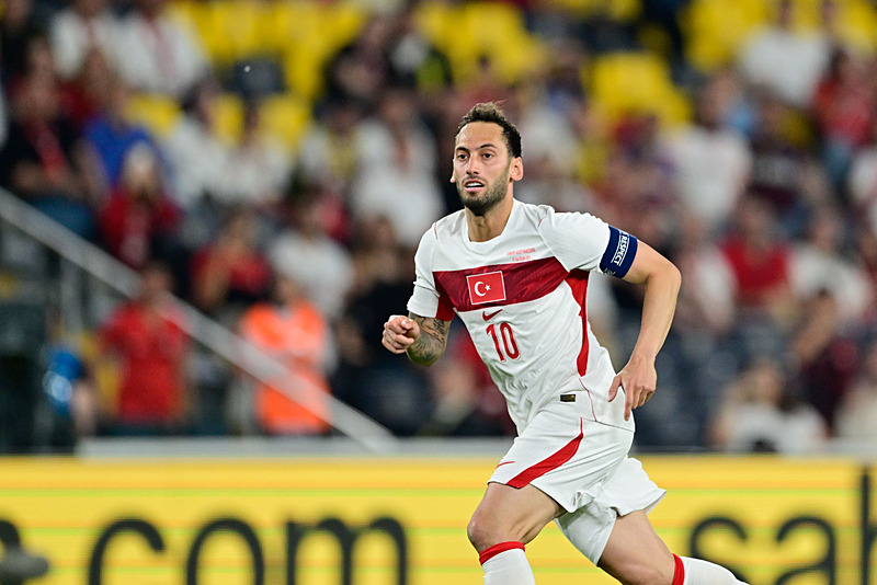 fenerbahce transfer haberi aziz yildirimdan flas hakan calhanoglu hamlesi 6 uquWg14z
