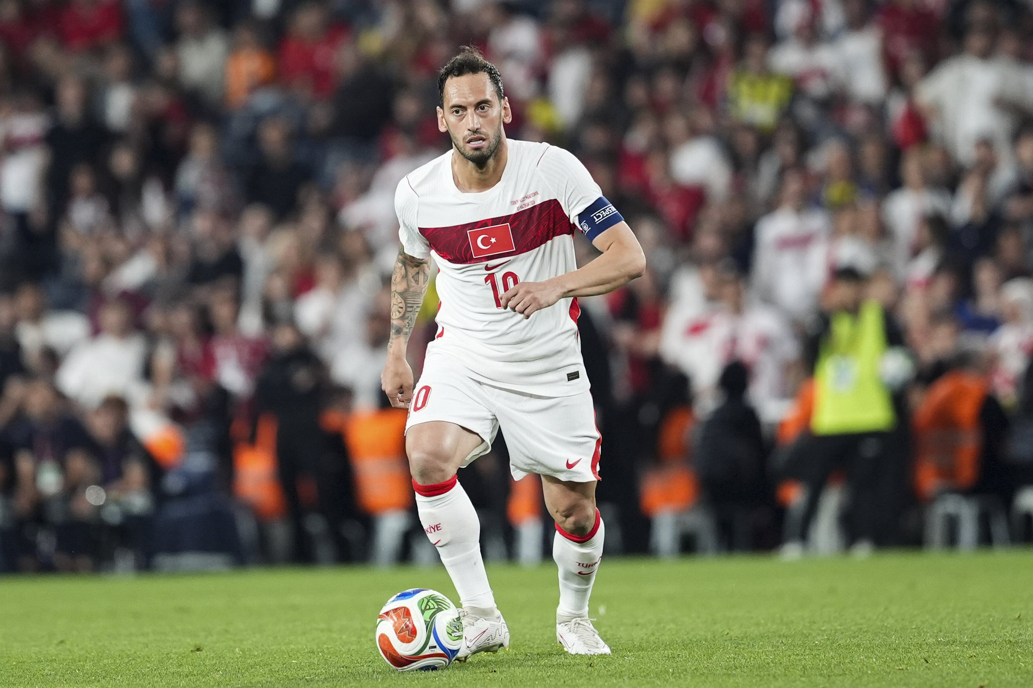 fenerbahce transfer haberi hakan safi hakan calhanoglu ile anlasti iste mukavele kosullari 4 iXd1qSqD