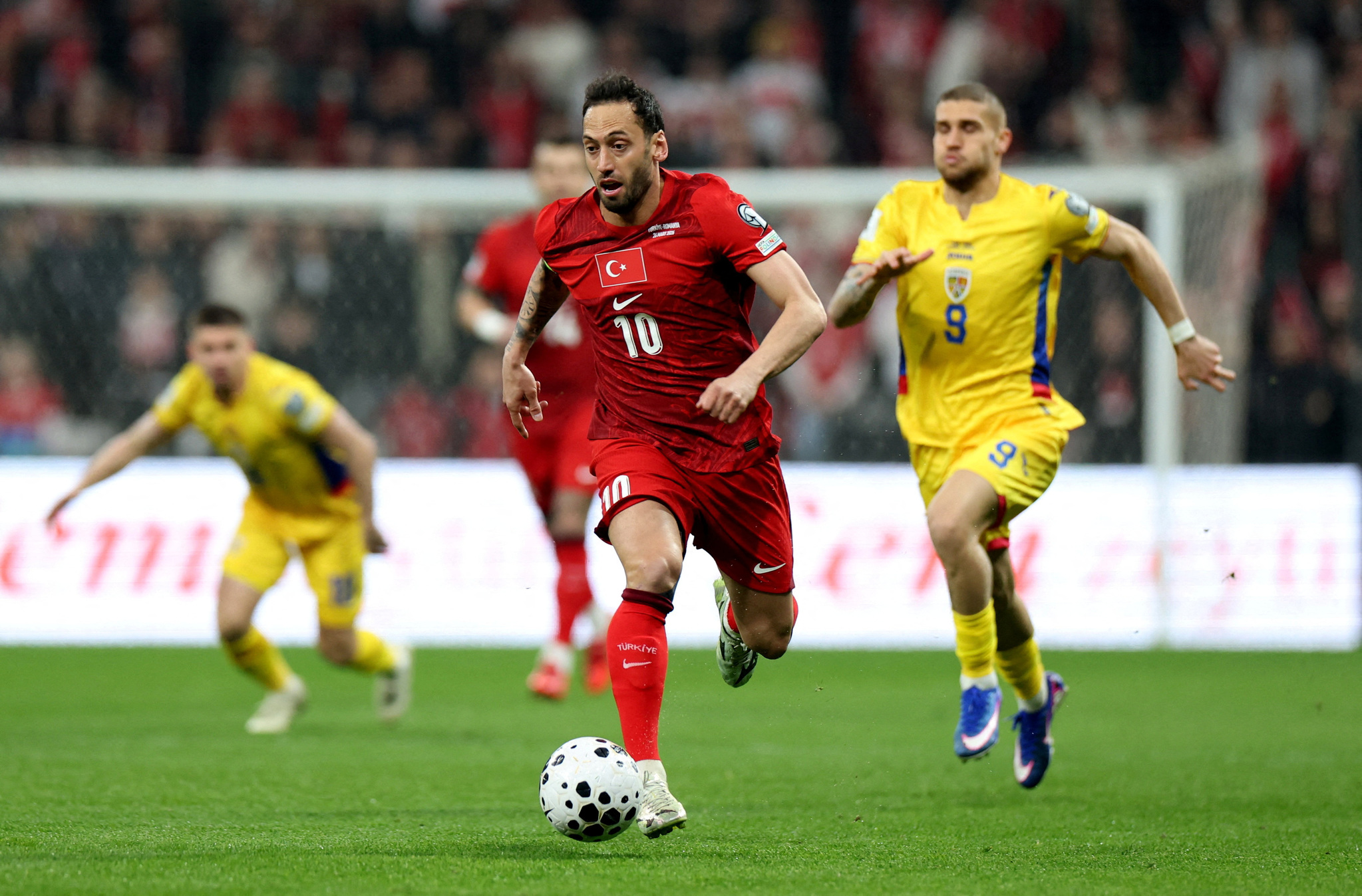 fenerbahce transfer haberi hakan safi hakan calhanoglu ile anlasti iste mukavele kosullari 5 srYBgaPg