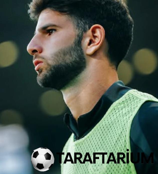 Fenerbahçe ve Galatasaray'dan yeni dönemin birinci transfer derbisi! 8 fenerbahce ve galatasaraydan yeni donemin birinci transfer derbisi 6 HgLLuyqW