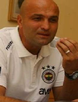 fenerbahcede aykut kocamanin teknik grubu netlesiyor iste o isimler 8 6uV6Aq5S