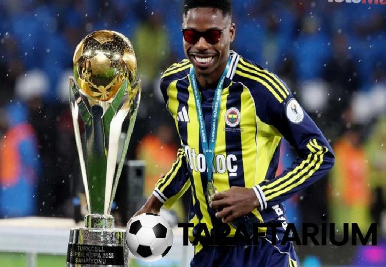 fenerbahcede ayrilik yolda kisin geldi yazin gidiyor 8 1Fdpm4EU