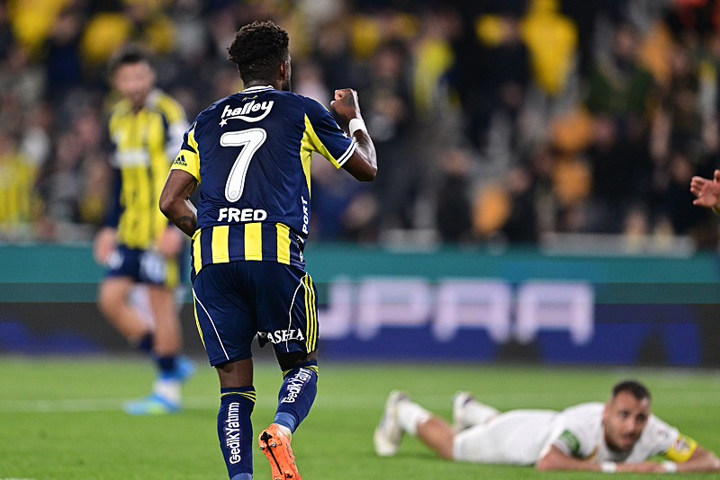 Fenerbahçe'de Fred'den flaş transfer açıklaması! O haberlere yanıt verdi ve... 2 fenerbahcede fredden flas transfer aciklamasi o haberlere yanit verdi ve 0 PPRitGM7