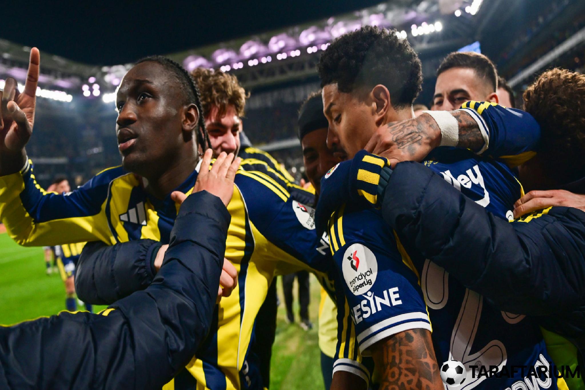 fenerbahcede sidiki cherif hareketliligi 6 kulup transferde siraya girdi 8 lX1mC5fD