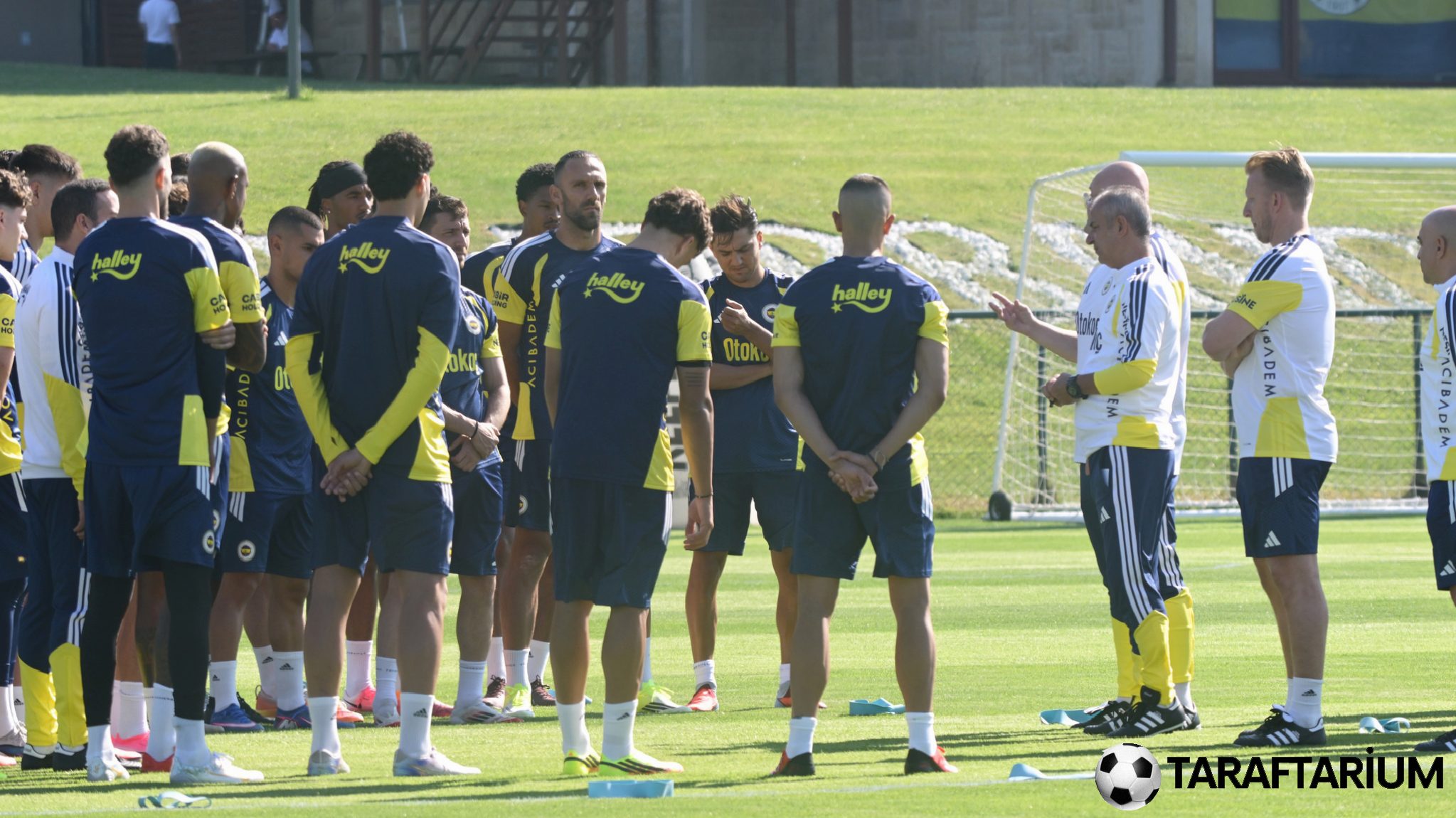 fenerbahcede ulusal yildiza transfer teklifi var iste idarenin karari 3 bXvVwABs