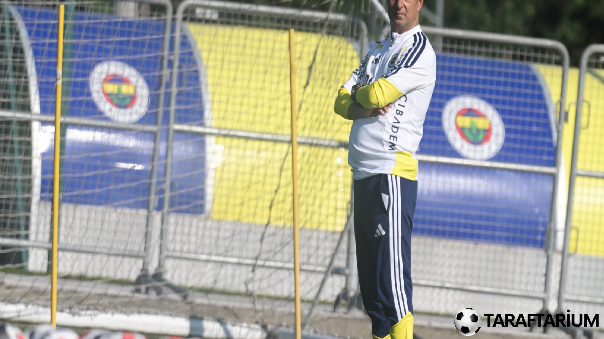 fenerbahcede ulusal yildiza transfer teklifi var iste idarenin karari 5 OnSg421s