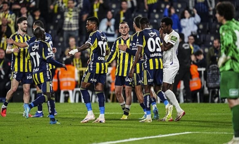 Fenerbahçe'den dev ayrılık operasyonu! 50 milyon Euro... 1 fenerbahceden dev ayrilik operasyonu 50 milyon euro qweBDiz3