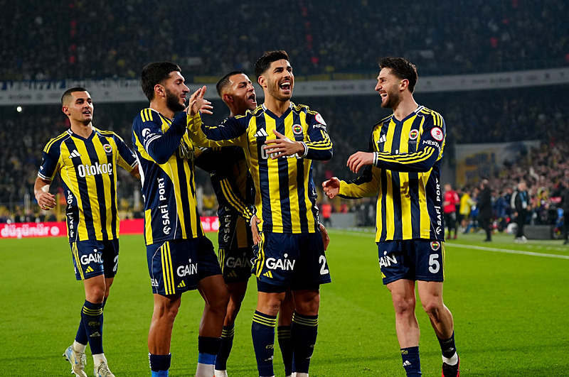 fenerbahceye robert lewandowski mujdesi ispanyollar duyurdu 1 KdzfbHCP