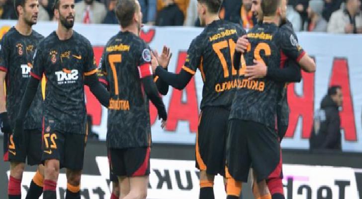 Flaş iddia! Galatasaray, eski futbolcusunun peşinde 1 flas iddia galatasaray eski futbolcusunun pesinde RcNh3OLz