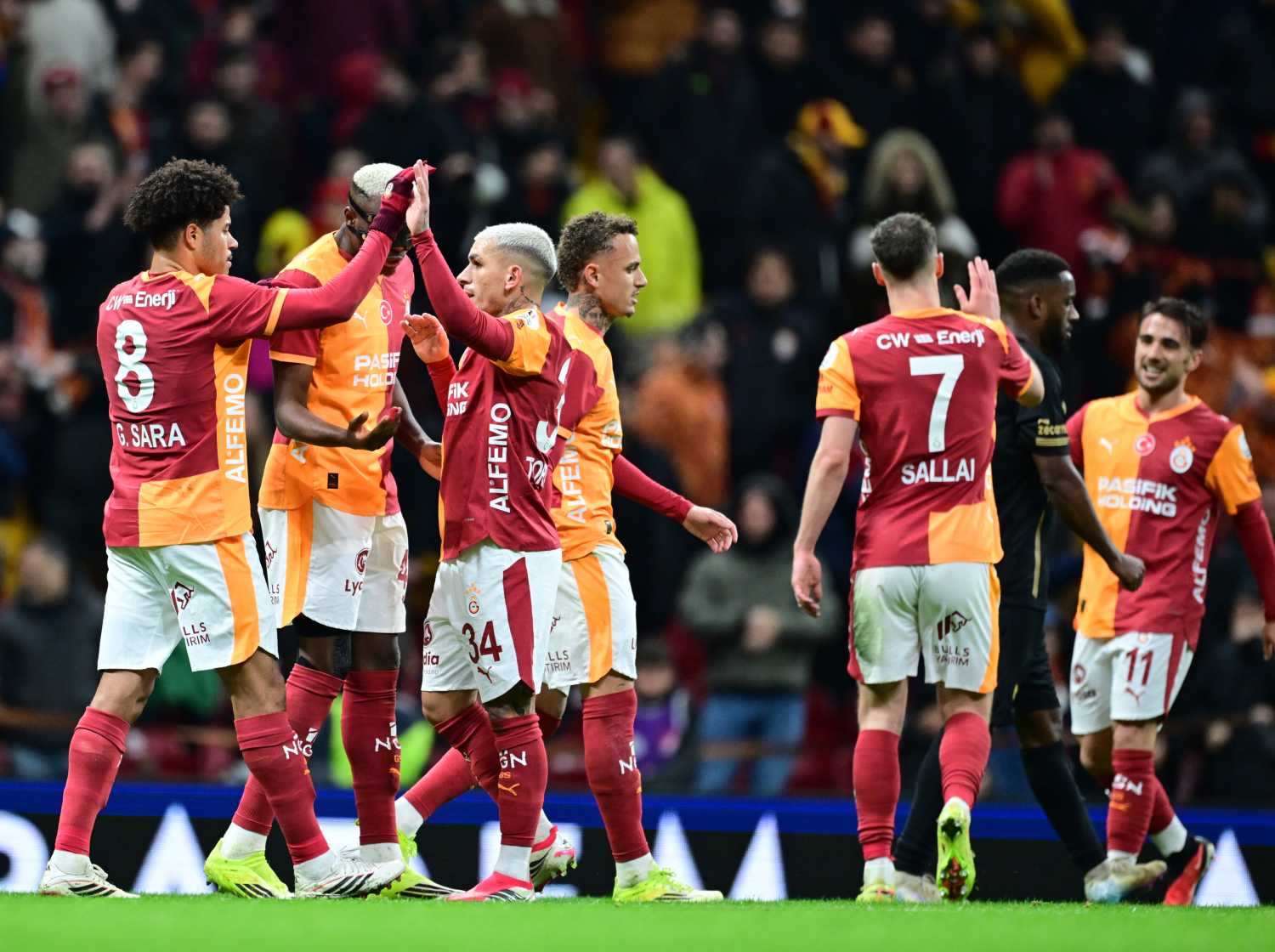 galatasaray ile napoli ortasinda flas takas italyanlar duyurdu 1 DuZ4UTXL
