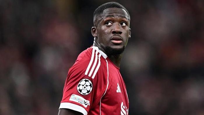Galatasaray'da Okan Buruk'un hayali Konate! Ayrılığı resmileşti 3 galatasarayda okan burukun hayali konate ayriligi resmilesti 1 V1nhUI1p