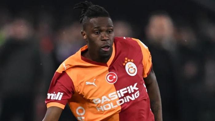 Galatasaray'da Singo'ya talip çıktı! İdare ziyanına satışa razı oldu 6 galatasarayda singoya talip cikti idare ziyanina satisa razi oldu 4 TfA9VadO