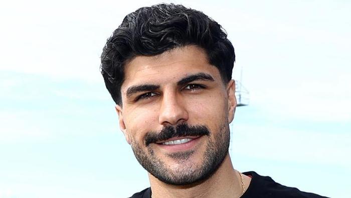 galatasarayda sol bek karari okan buruk idareye talimat verdi 3 QmOKGbpJ