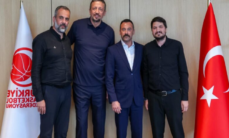 Galatasaray'dan Hidayet Türkoğlu'na ziyaret! 1 galatasaraydan hidayet turkogluna ziyaret 9MnKj855