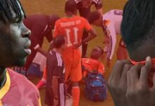 galatasarayi soke eden haber dunya kupasindan geldi singo sakatlandi gozyaslarina hakim olamadi OCvXW8NF