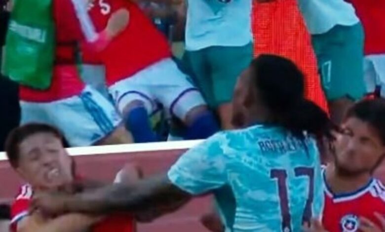Galatasaray'ın transfer gözdesi Leao hazırlık maçında oyundan atıldı! 1 galatasarayin transfer gozdesi leao hazirlik macinda oyundan atildi mJRBhQvf