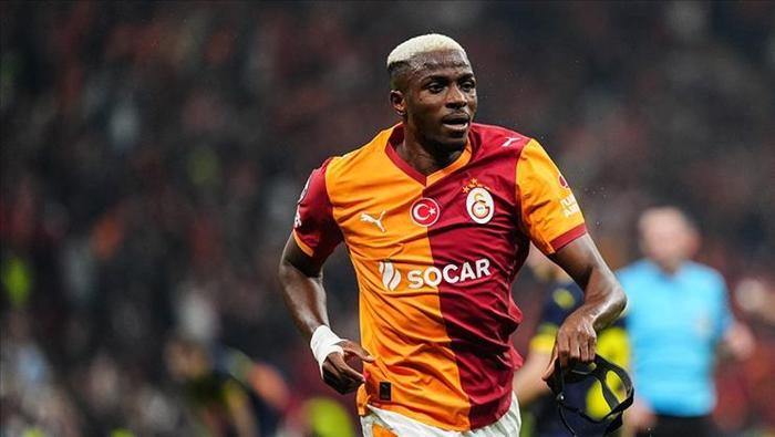 galatasarayin yildizi osimhen icin dev talip transferin onunde tek mani var 6 LRtXU4q4