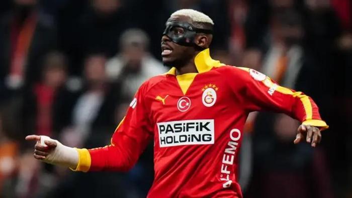 galatasarayin yildizi osimhen icin dev talip transferin onunde tek mani var 9 fvV2Ypcr