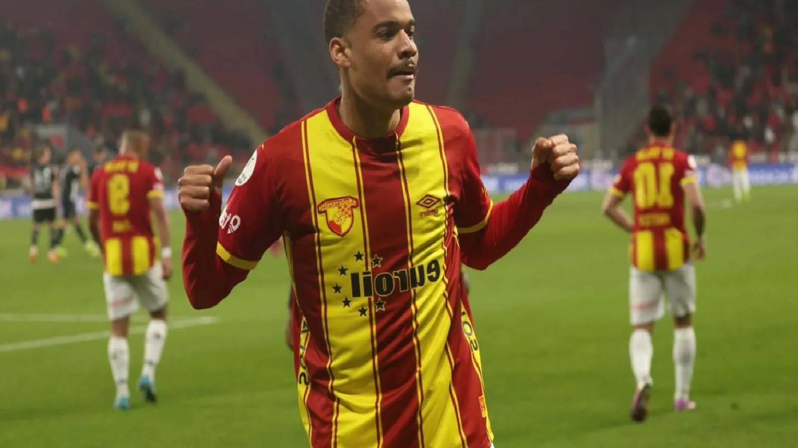 Göztepe'de Janderson'a talip çıktı 10 goztepede jandersona talip cikti kI44itau