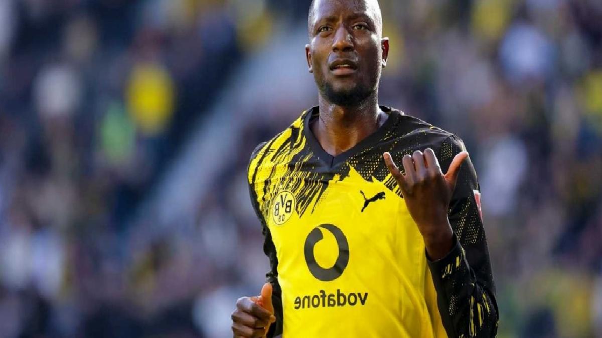 Guirassy transferinde fark 5 milyon euro! Aziz Yıldırım 2 golcüyü bitiriyor 10 guirassy transferinde fark 5 milyon euro aziz yildirim 2 golcuyu bitiriyor mFWU5hqs