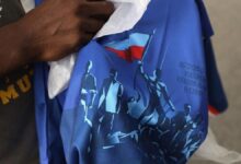 Haiti'den forma dizaynında değişiklik! FIFA'nın siyasi bulması nedeniyle... 10 haitiden forma dizayninda degisiklik fifanin siyasi bulmasi nedeniyle IMBvDKc2