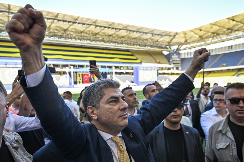 Hakan Safi kimdir? Hakan Safi nereli? İşte hayatı ve kariyeri 4 hakan safi kimdir hakan safi nereli iste hayati ve kariyeri 2 cF96ZpIz