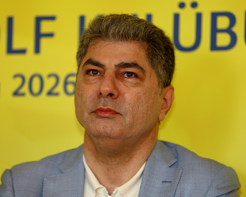 hakan safiden sportingin bir yildizina daha transfer kancasi 4 tkrA75ag