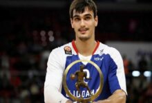 hirvat basketbolcu dario saric tekrar anadolu efeste gTekWa9Z
