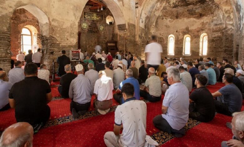 İstanbul cuma namazı saat kaçta? 19 Haziran | İlçe ilçe cuma namazı saatleri 1 istanbul cuma namazi saat kacta 19 haziran ilce ilce cuma namazi saatleri UQRUKGFD