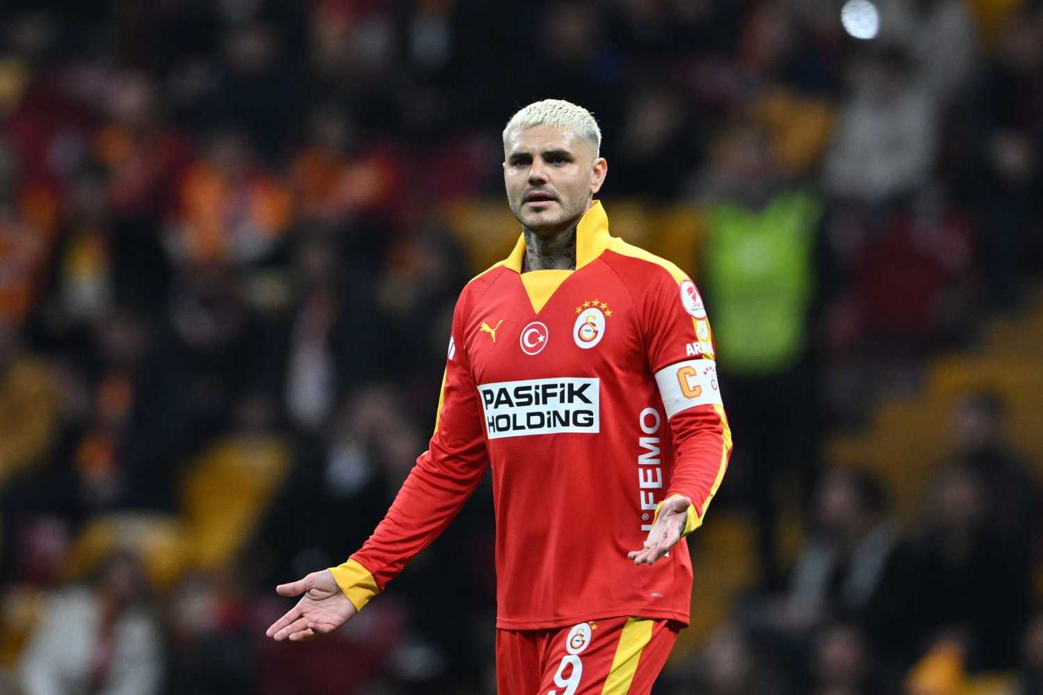 jhon duran galatasarayi bekliyor transferde icardi ayrintisi 3 yC3Amc7t