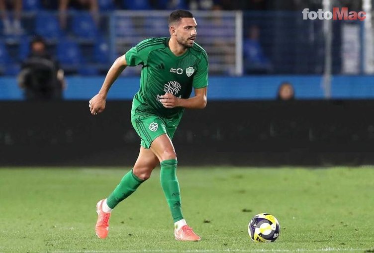 merih demiraldan buyuk fedakarlik fenerbahceye transfer olabilmek icin 4 U4NVjtC5