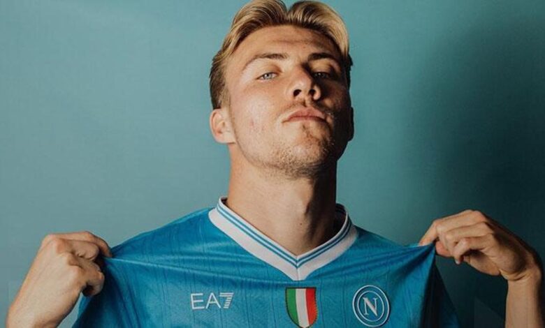 Napoli Rasmus Hojlund'un tapusunu aldı 1 napoli rasmus hojlundun tapusunu aldi R7ZRjTFg
