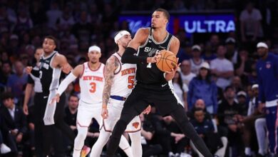 NBA final serisinde San Antonio Spurs Spurs, New York Knicks'i 115-111 yenerek durumu 2-1 yaptı! 9 nba final serisinde san antonio spurs spurs new york knicksi 115 111 yenerek durumu 2 1 33mQxhdM