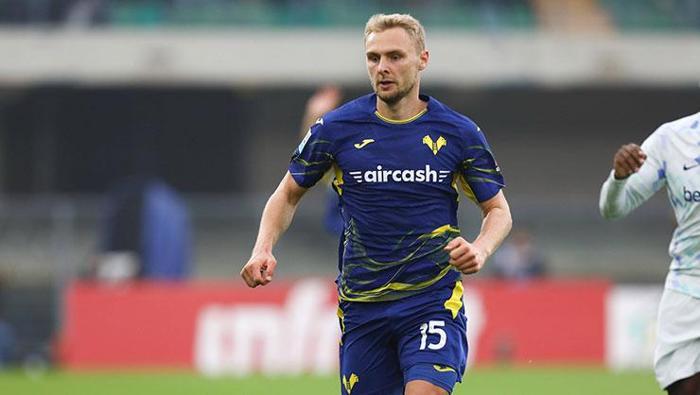 okan buruk gelecek donem kadroda muhakkak istemedigi futbolcuyu idareye bildirdi istenmeyen adam 4 WPIzR9BB