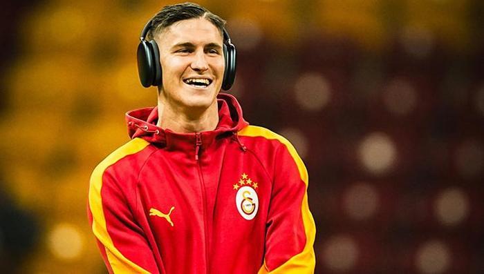 okan buruk grupta kalmasini istedi galatasarayda 1 de ayrilik 4 BifmsLZI