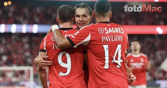 Okan Buruk onu çok beğendi! Galatasaray'a Benfica'dan forvet 3 okan buruk onu cok begendi galatasaraya benficadan forvet 1 aDHguBMt