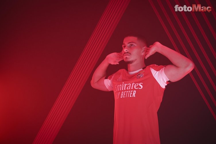 Okan Buruk onu çok beğendi! Galatasaray'a Benfica'dan forvet 8 okan buruk onu cok begendi galatasaraya benficadan forvet 6 gLvQgrRd