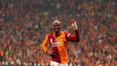 Osimhen için Galatasaray'a dudak uçuklatan teklif! Cimbom'un transfer kararı... 16 osimhen icin galatasaraya dudak ucuklatan teklif cimbomun transfer karari CjCm7NZl