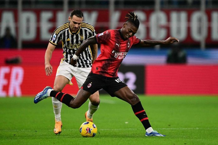 Rafael Leao kimdir? Kaç yaşında, nereli? Hangi kadrolarda oynadı? 3 rafael leao kimdir kac yasinda nereli hangi kadrolarda oynadi 1 CwdgnwGW
