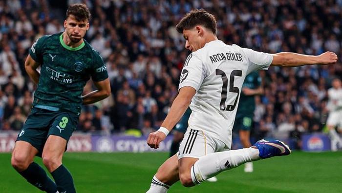 Real Madrid'de Arda Güler tartışması! Jose Mourinho fitili ateşledi: Toplumsal medya ayağa kalktı 5 real madridde arda guler tartismasi jose mourinho fitili atesledi toplumsal medya ayaga kalkti 3 zikfPkwG