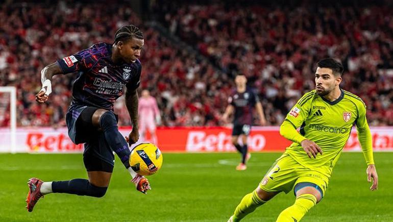 SON DAKİKA! Süper Lig devi transferde bombayı patlattı! Yıldız oyuncu İstanbul'a geliyor 2 son dakika super lig devi transferde bombayi patlatti yildiz oyuncu istanbula geliyor 0 tWCYburN