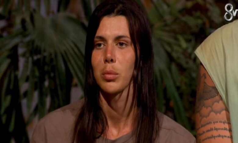 Survivor Nefise kimdir? Nefise kaç yaşında, nereli? 1 survivor nefise kimdir nefise kac yasinda nereli JZIRcLKl