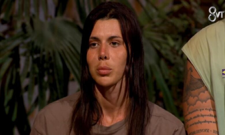survivor nefise kimdir nefise kac yasinda nereli SbBXCqA8
