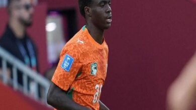 trabzonsporlu oulaiye buyuk ovgu fildisinin iniestasi 96bEG1KQ