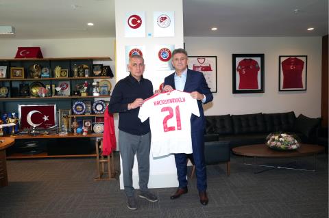 Türkiye - Kuzey Makedonya Resmî Maç Yemeği Düzenlendi 4 turkiye kuzey makedonya resm mac yemegi duzenlendi 2 L7i8Qlh9