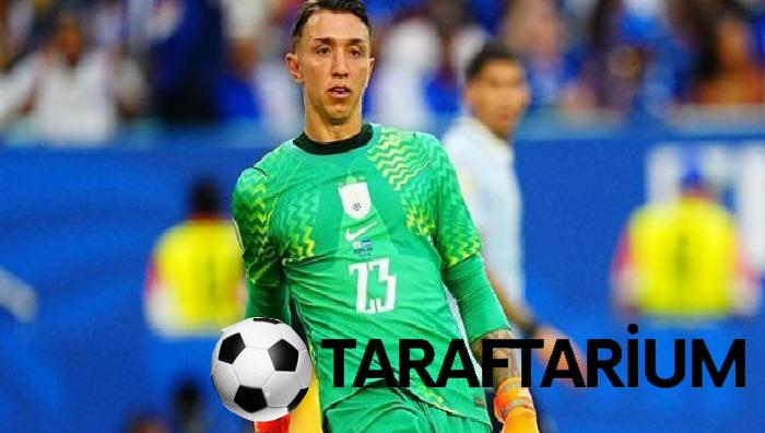 Uruguay'ı Yeşil Burun Adaları maçında Muslera yaktı! Tribünleri çıldırtan iki gol: Ne yaptın? 4 uruguayi yesil burun adalari macinda muslera yakti tribunleri cildirtan iki gol ne yaptin 2 qtX7uRAi